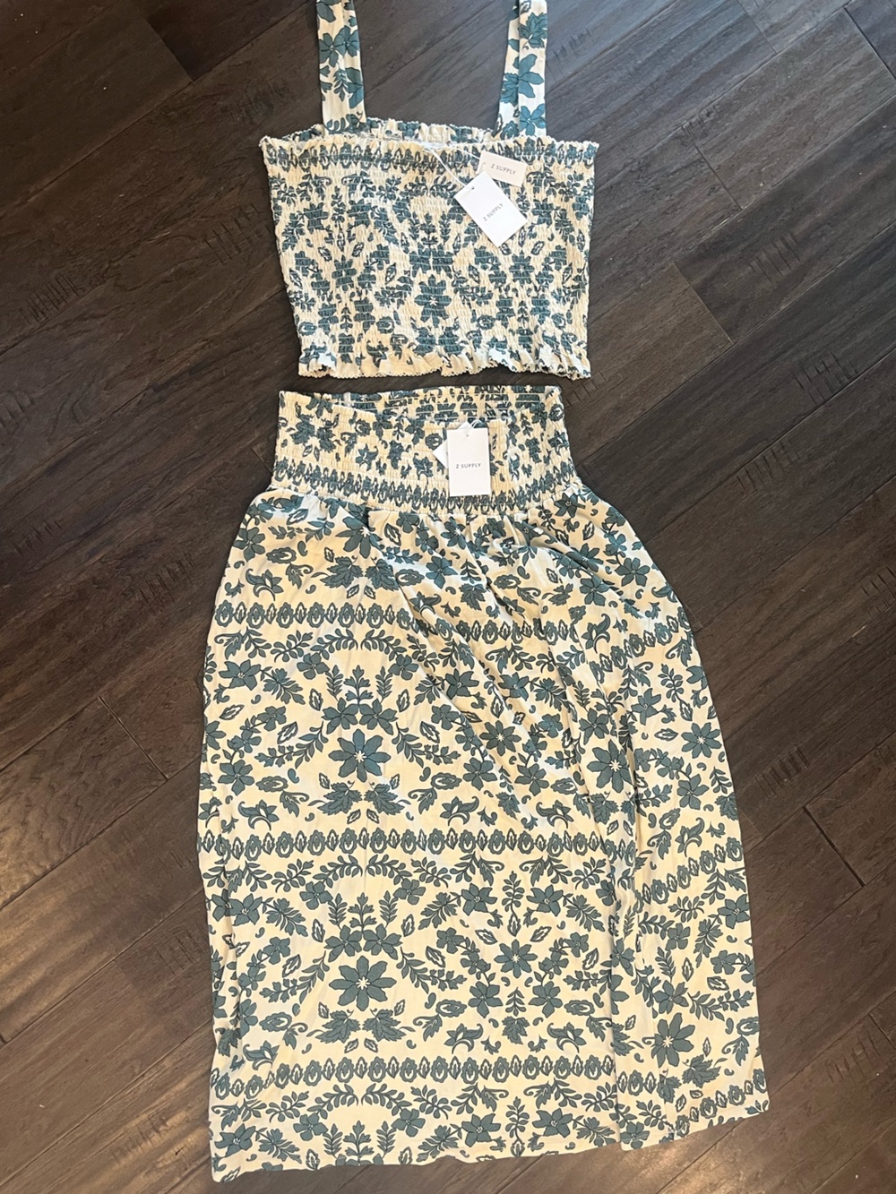 NWT Z Supply Leya Tera Paisley Smocked Top and Skirt Set | Everglade | Size L - Picture 6 of 11